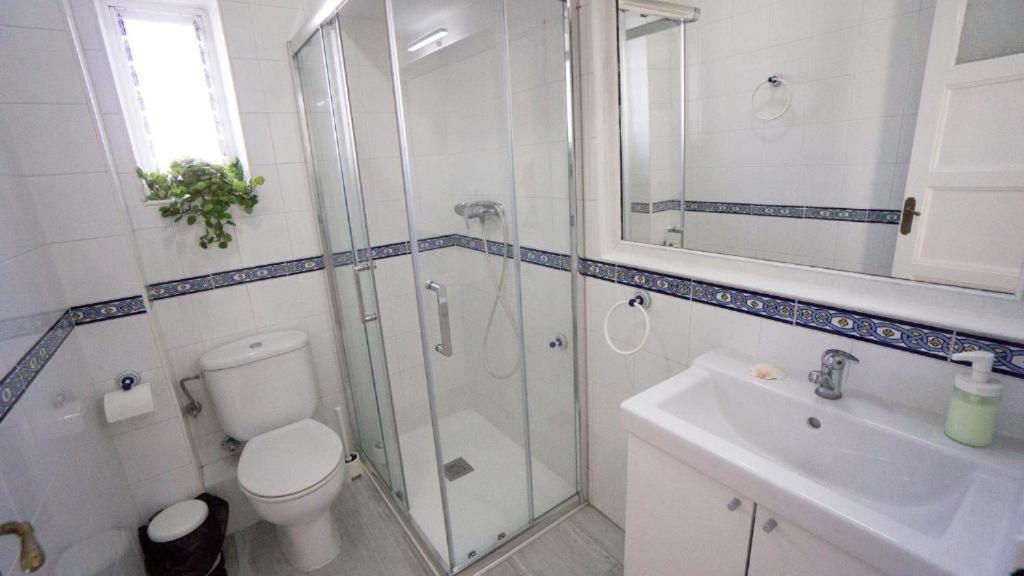 Rentalsevilla Casa Viva Triana Bagian luar foto