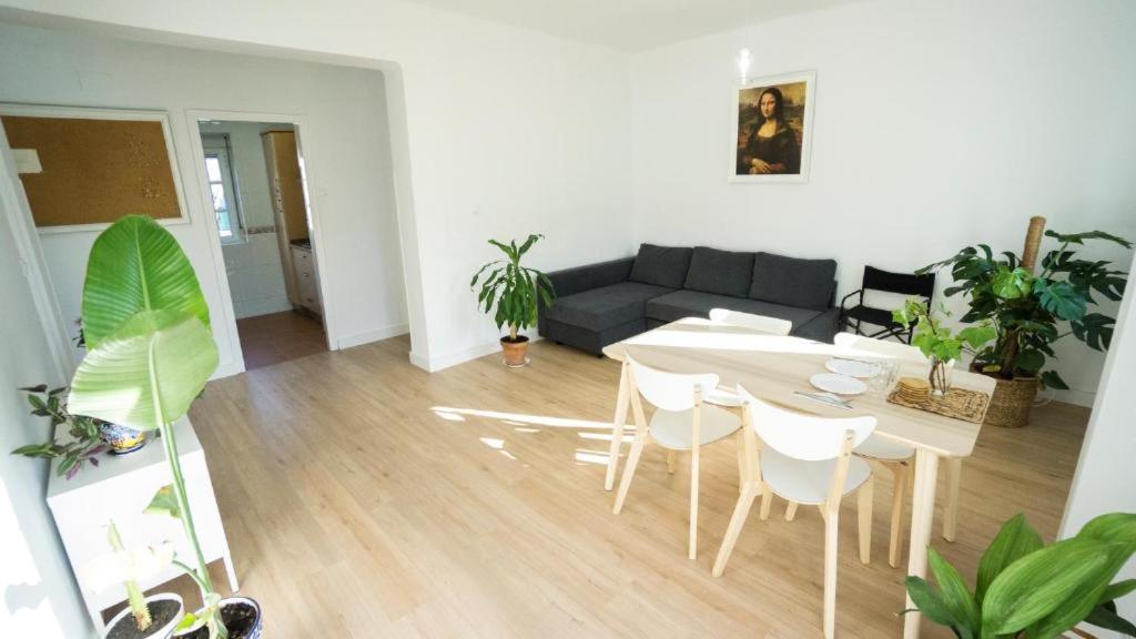 Rentalsevilla Casa Viva Triana Bagian luar foto