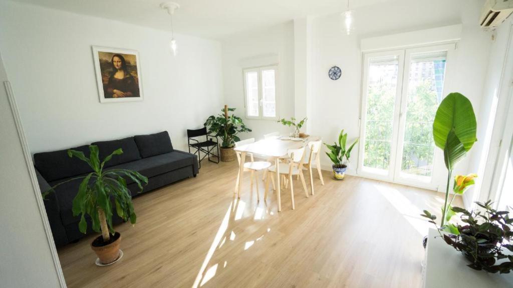 Rentalsevilla Casa Viva Triana Bagian luar foto